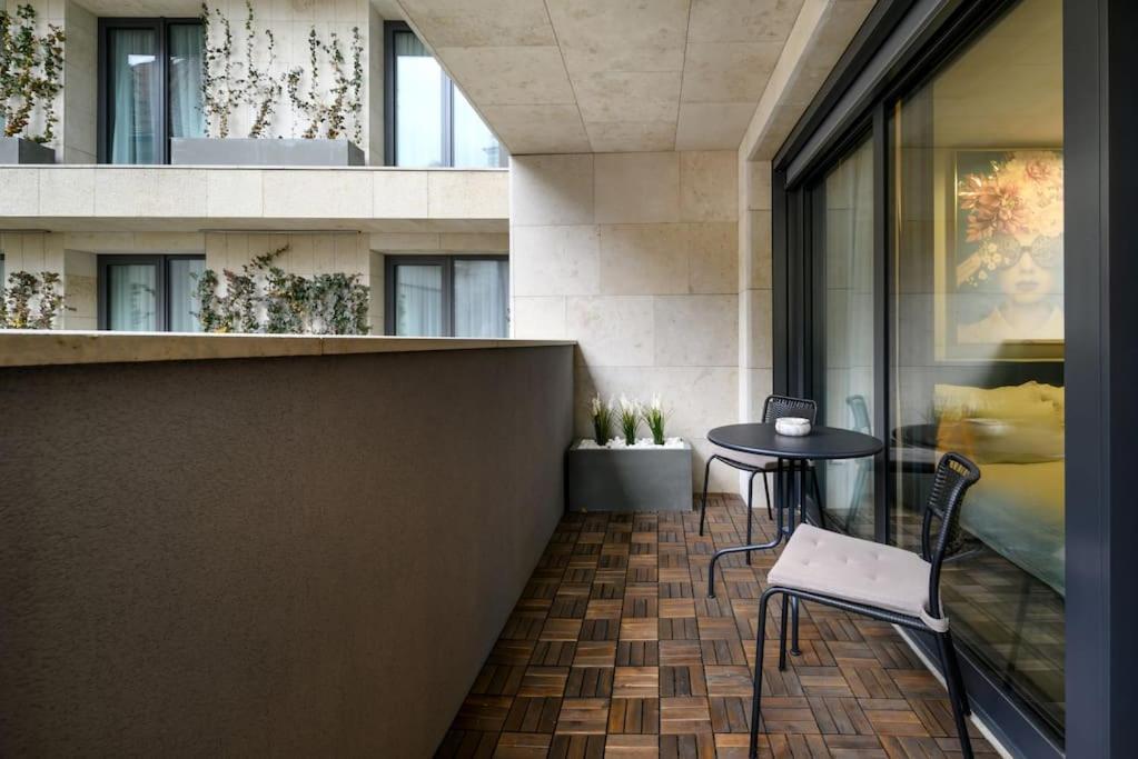 2Budapest Eye-Freegym And Sauna Luxury Home Exterior foto